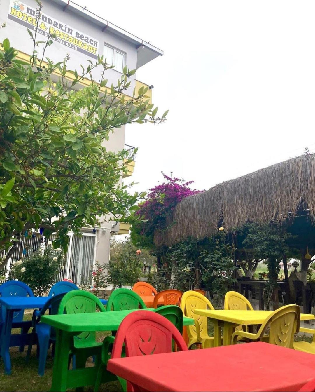 Mandarin Beach Hotel Гумулдур Екстериор снимка